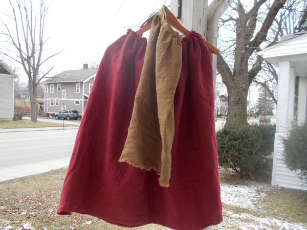 IL019 BIKING RED Softened 100% Linen Middle (5.3 oz/yd<sup>2</sup>)