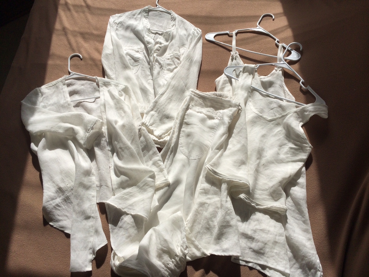 IL020 BLEACHED 100% Linen Light (3.7 oz/yd<sup>2</sup>)