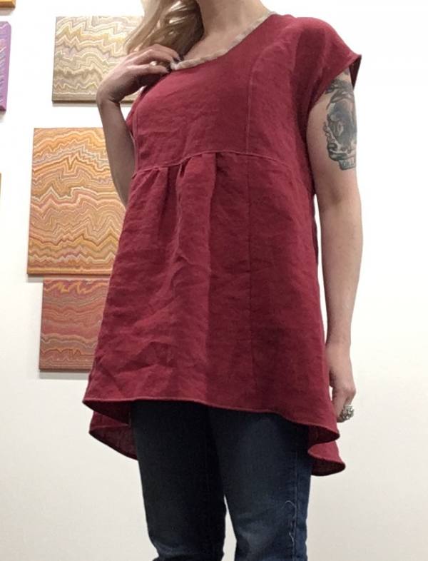IL019 BIKING RED Softened 100% Linen Middle (5.3 oz/yd<sup>2</sup>)