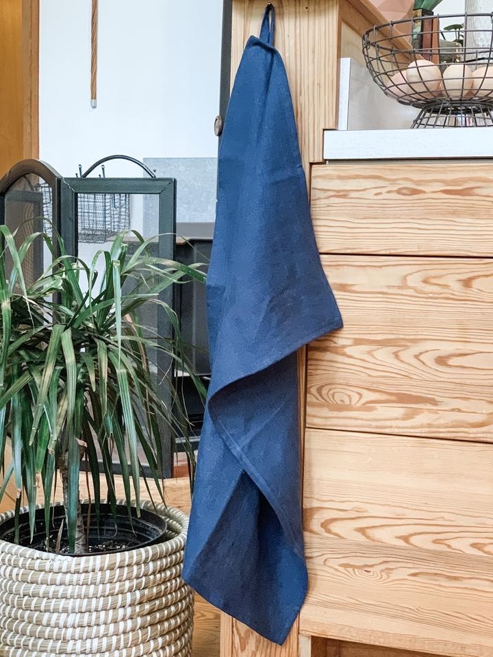 4C22 COBALT Softened 100% Linen Heavy (7.1 oz/yd<sup>2</sup>)