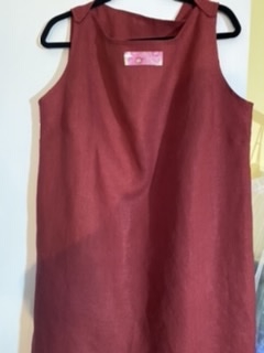 IL019 BIKING RED Softened 100% Linen Middle (5.3 oz/yd<sup>2</sup>)