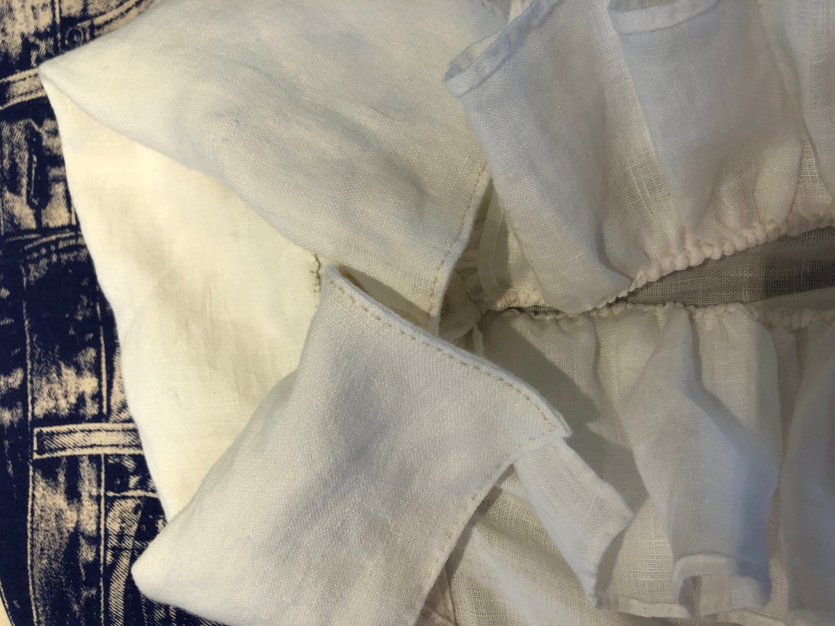 IL020 BLEACHED Softened 100% Linen Light (3.7 oz/yd<sup>2</sup>)