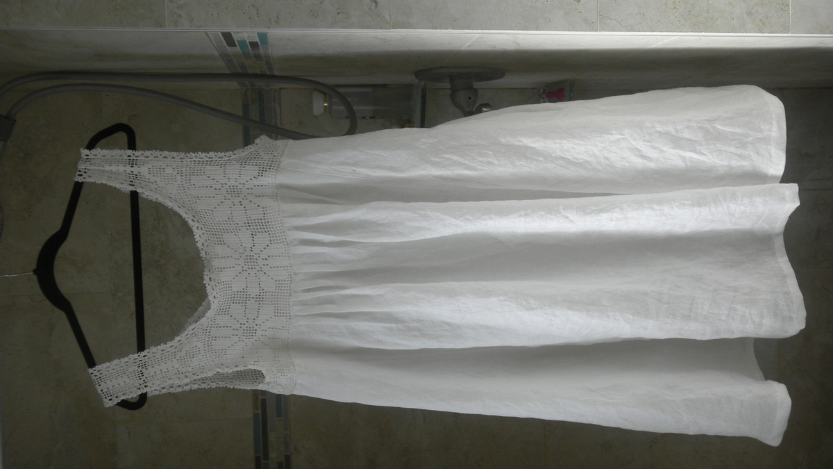 IL020 BLEACHED 100% Linen Light (3.7 oz/yd<sup>2</sup>)