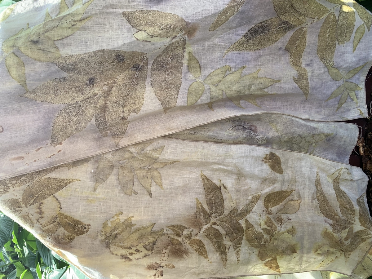 IL020 BLEACHED 100% Linen Light (3.7 oz/yd<sup>2</sup>)