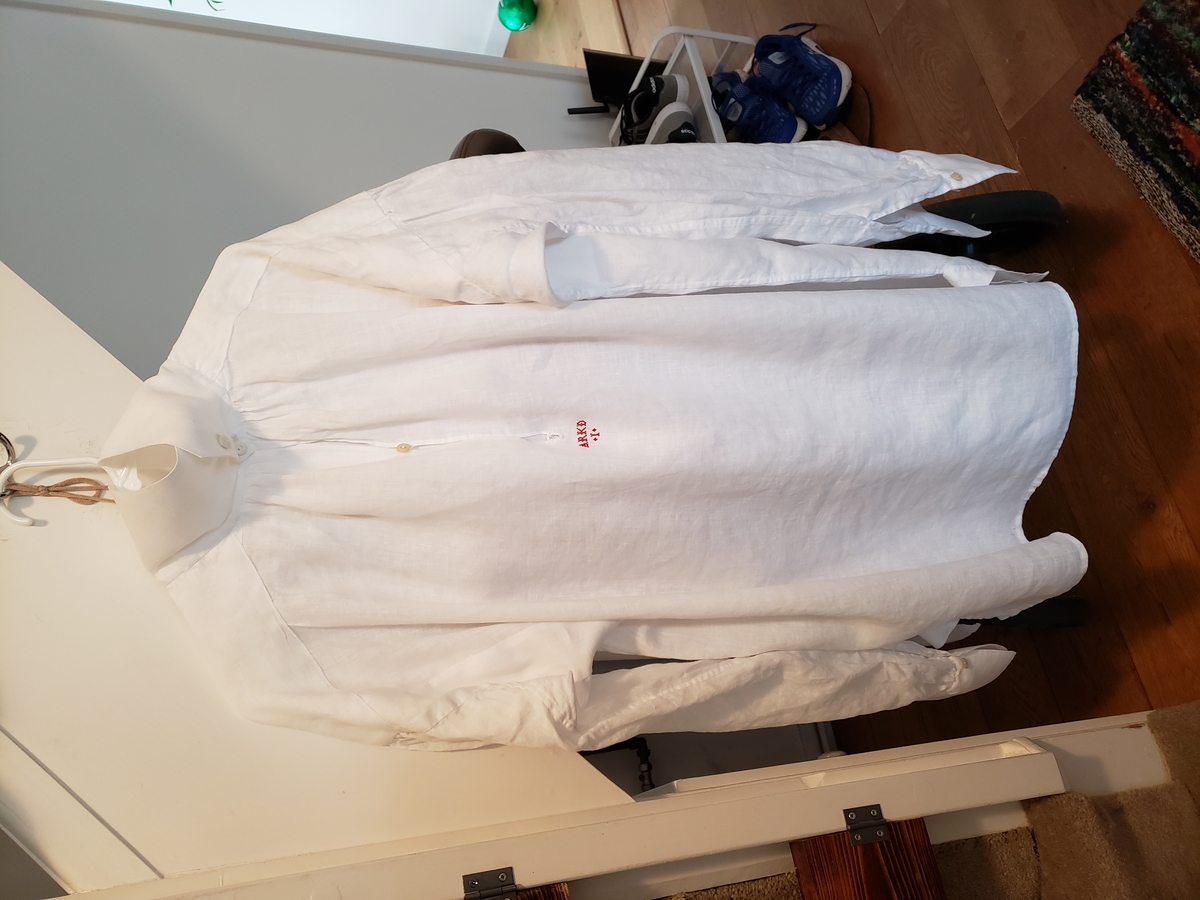 IL020 OPTIC WHITE Softened 100% Linen Light (3.7 oz/yd<sup>2</sup>)
