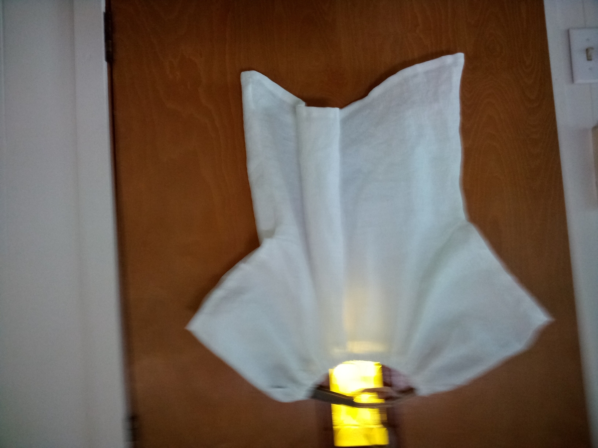 IL020 OPTIC WHITE Softened 100% Linen Light (3.7 oz/yd<sup>2</sup>)