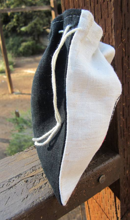 4C22 BLACK Softened 100% Linen Heavy (7.1 oz/yd<sup>2</sup>)