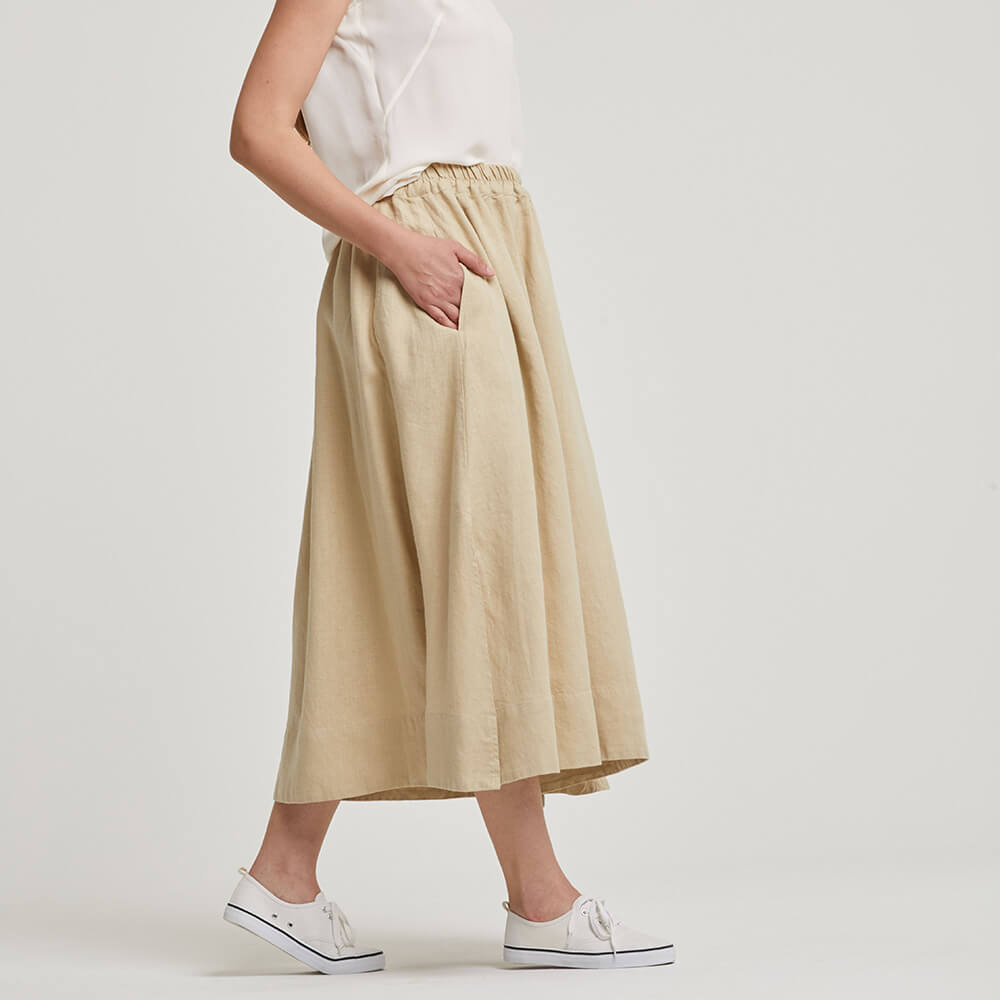 Daisy Pattern Collection - Long and Short Skirts - (All Sizes Included)