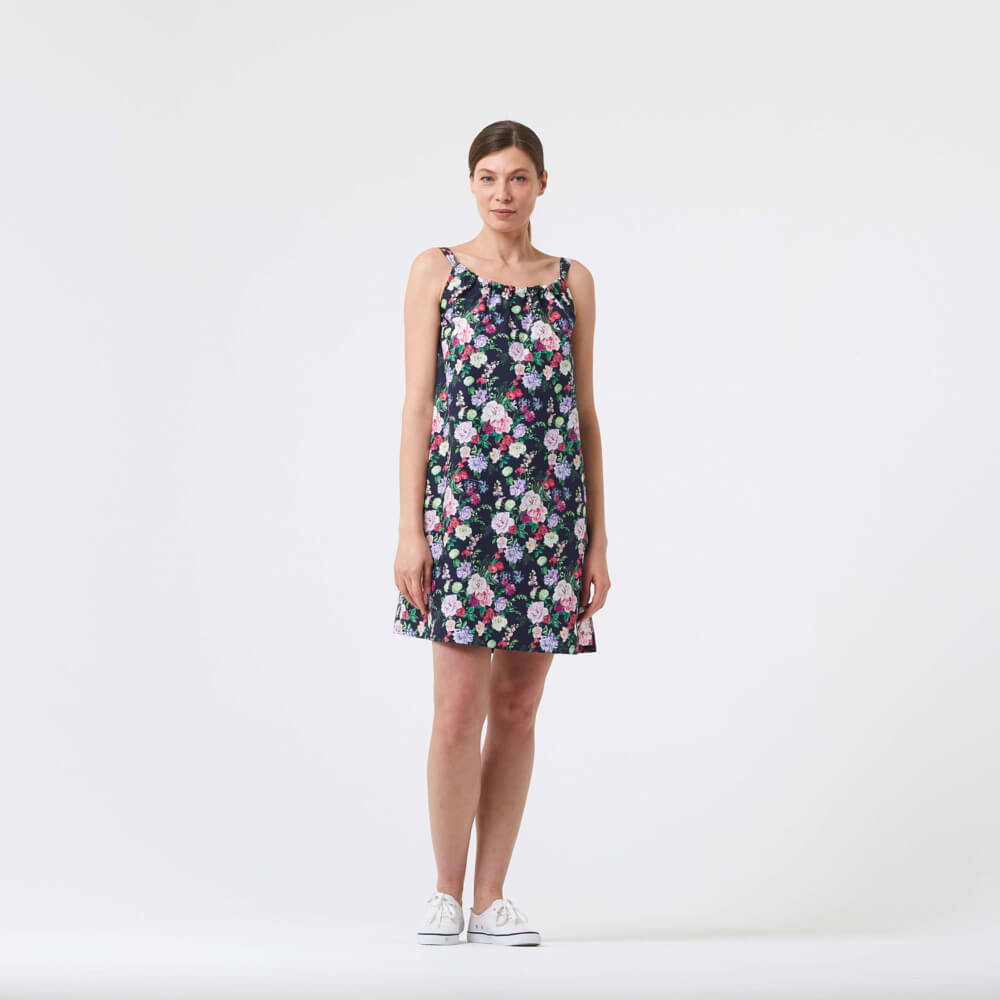 IC012 Poplin 100% Cotton Fabric Black / Mlt Miranda   Softened