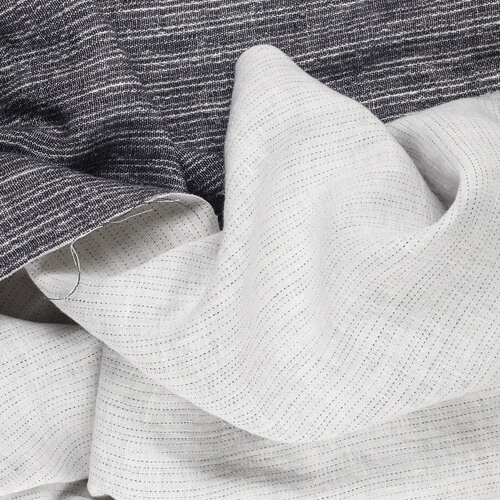 IL097 Double-sided 100% Linen Fabric Black / White - Breeze Fs Signature Finish