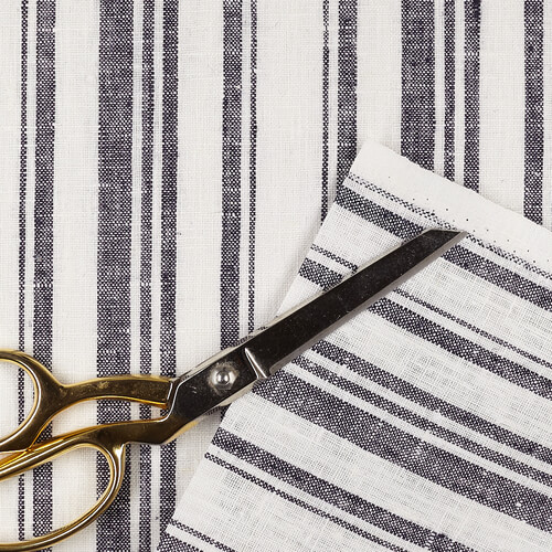 IL084 Narrow Width 100% Linen Fabric Mlt-22 - Olivier Softened