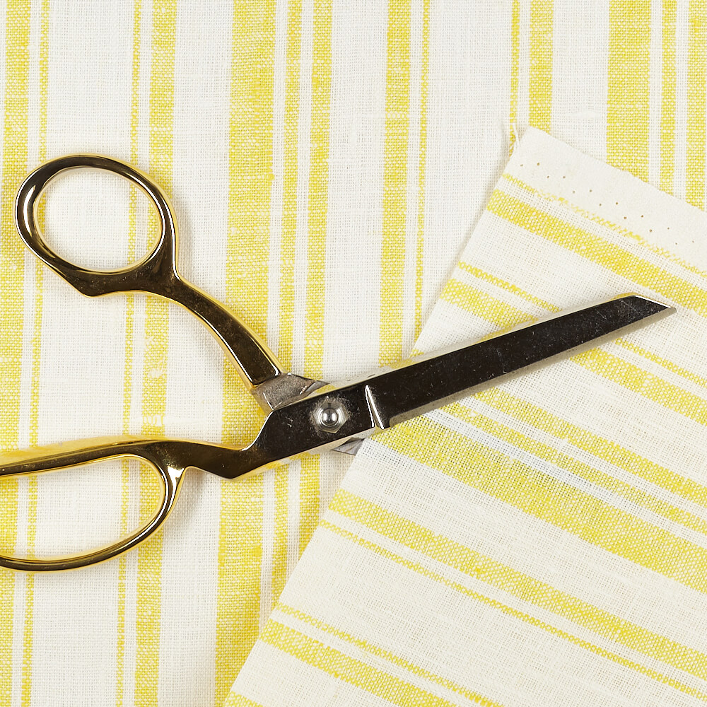 IL084 Narrow Width 100% Linen Fabric Mlt-26 - Olivier Softened