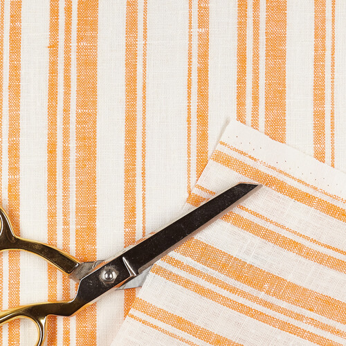 IL084 Narrow Width 100% Linen Fabric Mlt-30 - Olivier Softened