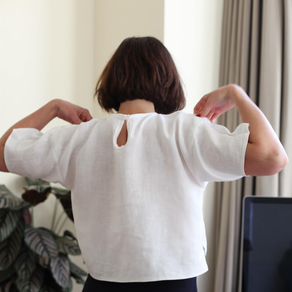 Monique — Simple Linen Tee, Type - PDF