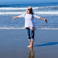 Elizabeth profile image