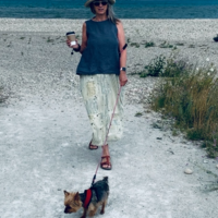 Darlene profile image